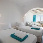מלון Poseidon Blue Gastronomy 2*