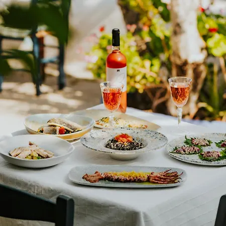 Poseidon Blue Gastronomy Hotel Hotel 2*