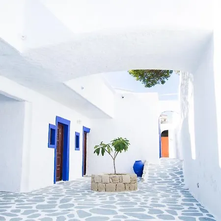 Poseidon Blue Gastronomy Hotel 2*